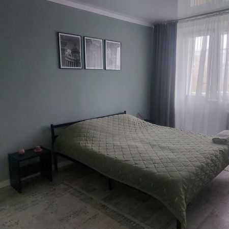 Daily short term flat Leilighet Uralsk Eksteriør bilde