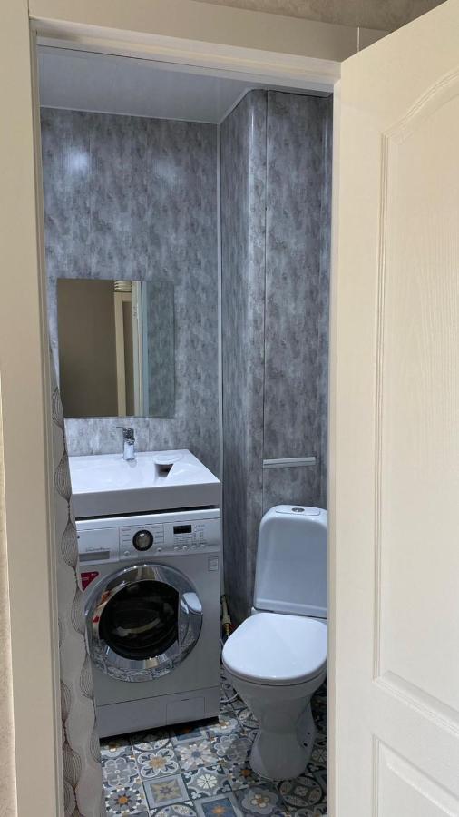 Daily short term flat Leilighet Uralsk Eksteriør bilde
