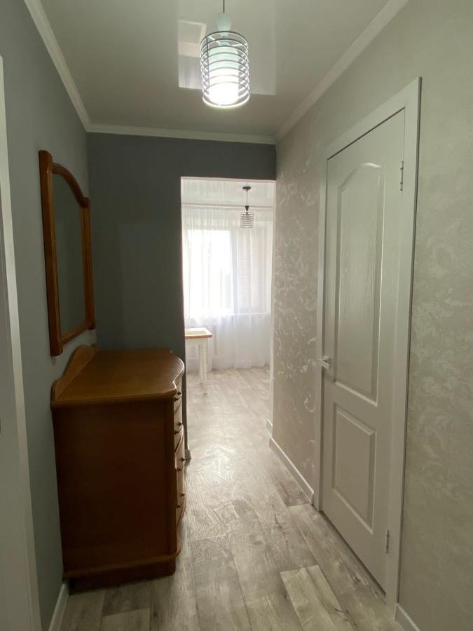 Daily short term flat Leilighet Uralsk Eksteriør bilde